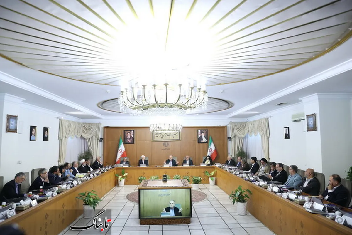 اسامی گزینه‌های استانداری ۱۴ استان