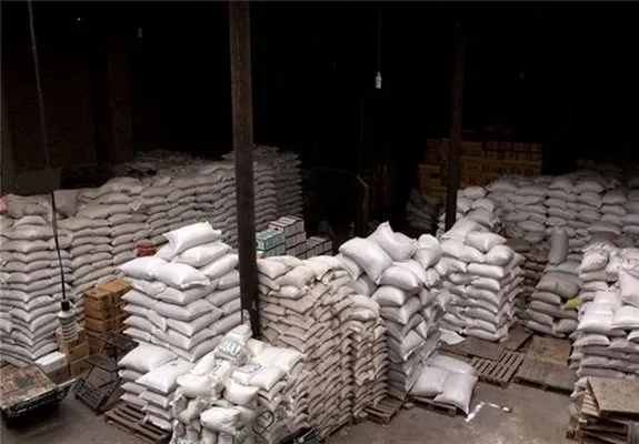 نماینده آمل: آقای رئیسی؛ انبارها پر از برنج ایرانی است و فروشگاه‌ها مملو از برنج خارجی