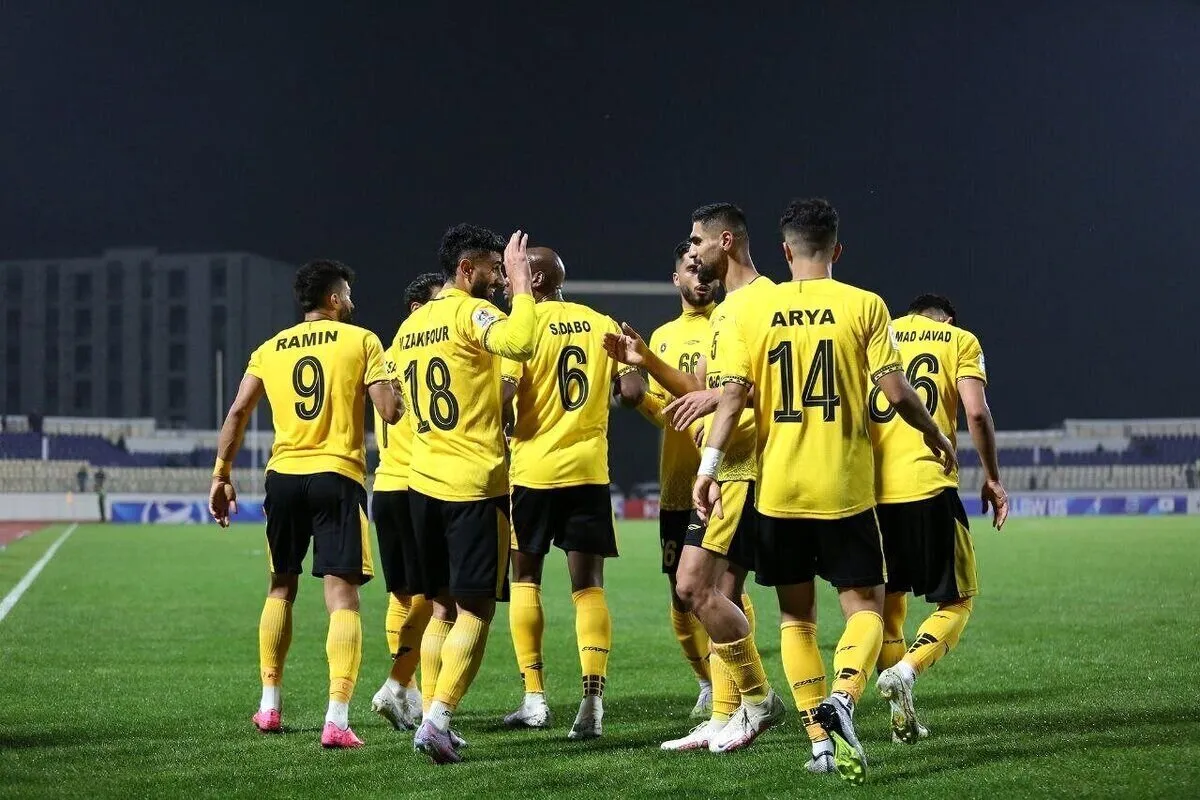 شانس سپاهان و پرسپولیس چقدر است؟