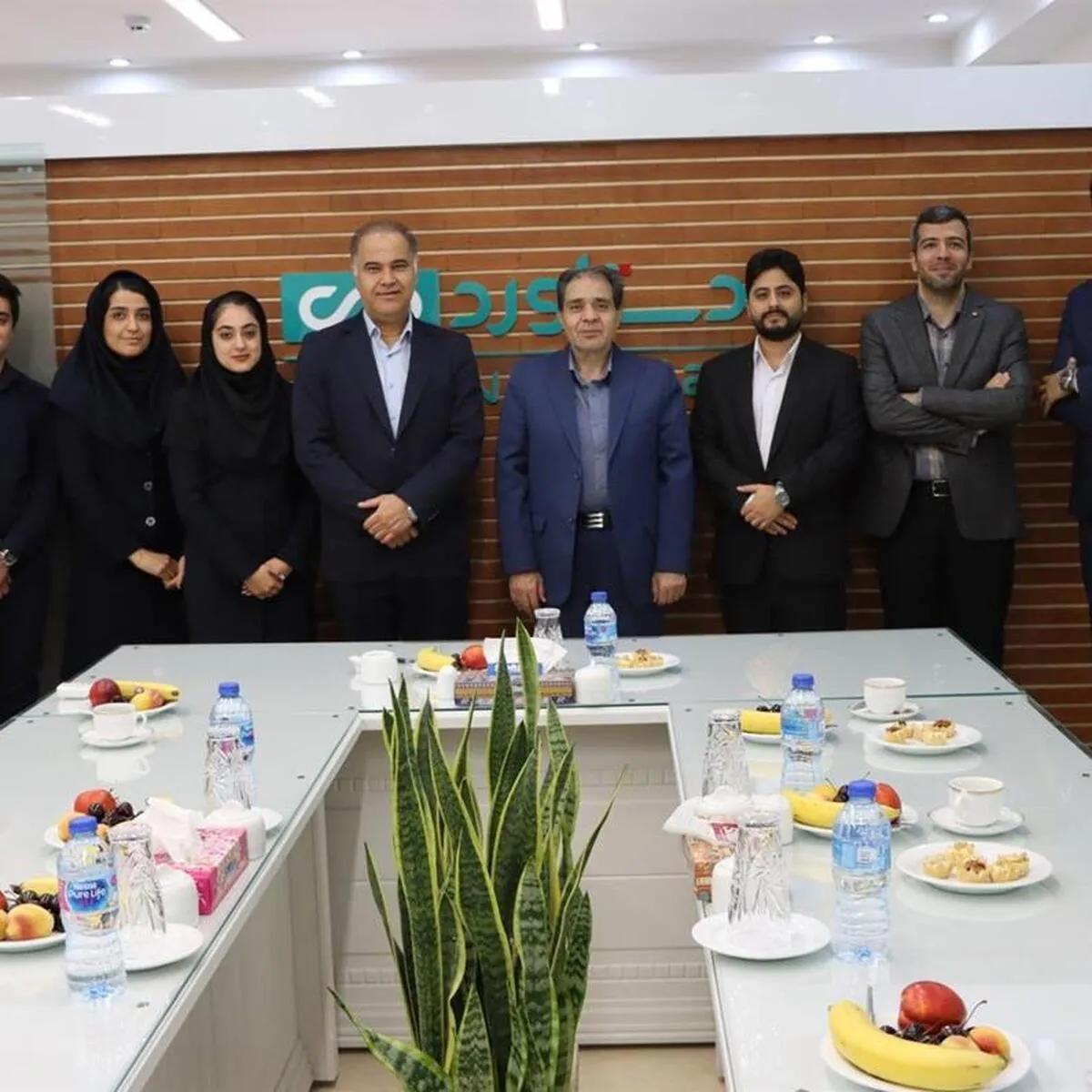 بازدید مدیرعامل بیمه دی از شرکت‌های تابعه