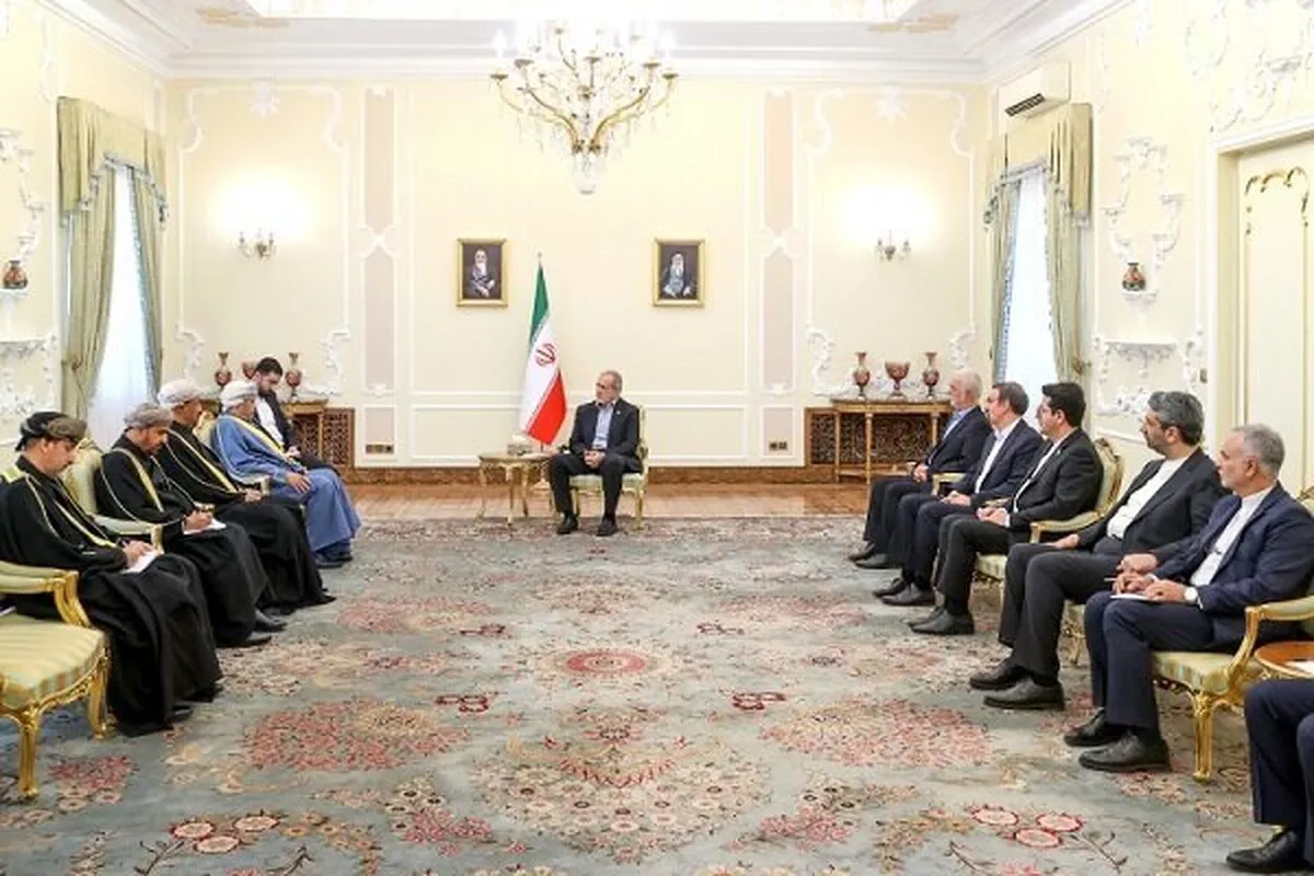 پزشکیان: ایران و عمان همواره یاور هم بودند