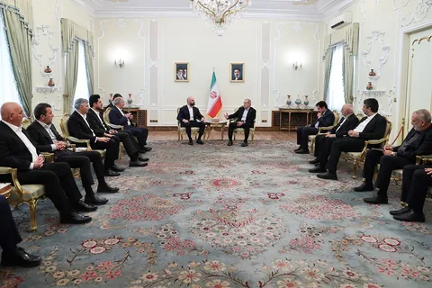دیدار پزشکیان با رئیس اتحادیه میهنی کردستان عراق + عکس