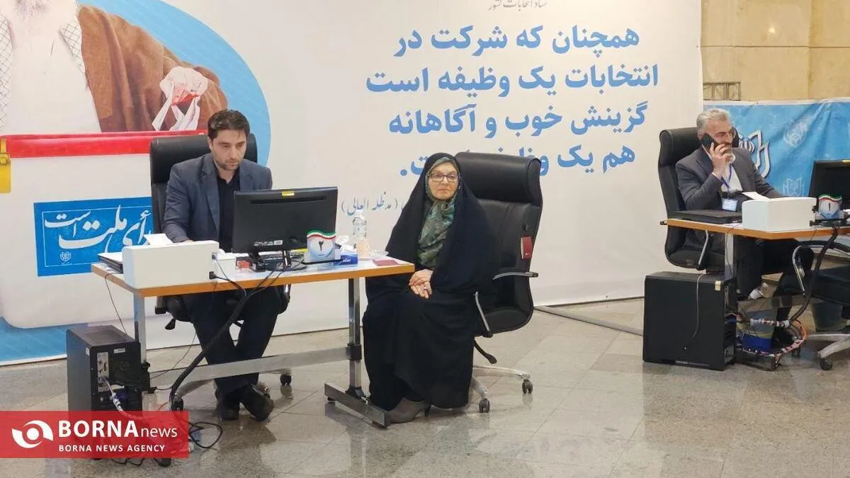 کاندیدای ریاست جمهوری: داشتن روسری و شال چه خدشه‌ای به زنان وارد می‌کند؟