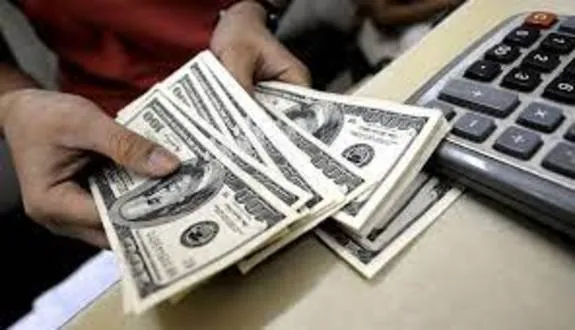 نرخ ارز در بازار غیررسمی مبنای اقتصادی ندارد