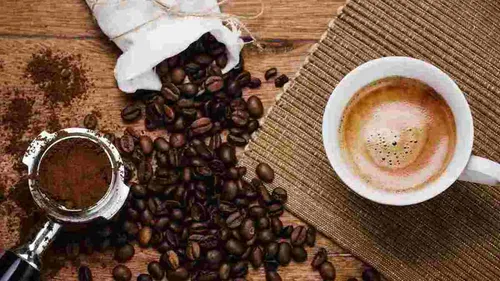آیا نوشیدن قهوه در صبح باعث سلامت قلب می&zwnj;شود؟