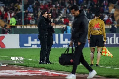 خوش و بش افشین پیروانی با جواد نکونام