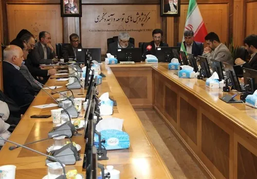 باید در انتخاب مهاجران به کشورمان دقت بیشتری داشته باشیم