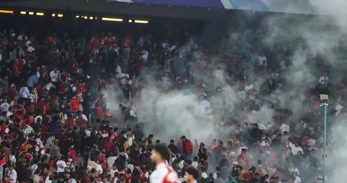 ترکیدن نارنجک بین تماشاگران پرسپولیس