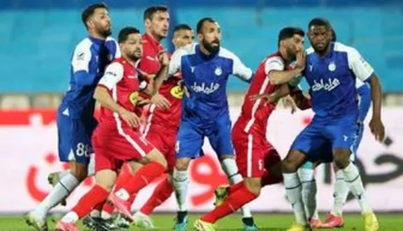 دو قلو‌های روزبه چشمی قبل از دربی به دنیا آمدند