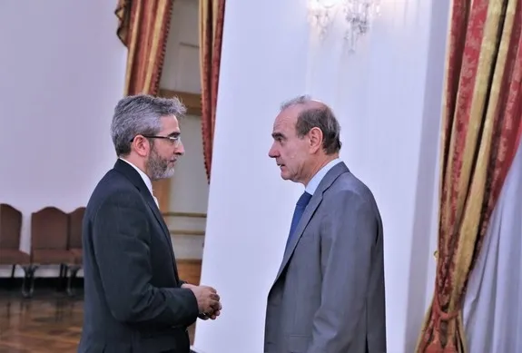 اتحادیه اروپا: بن بست رفع شده است/ ایران: توافق در دسترس است