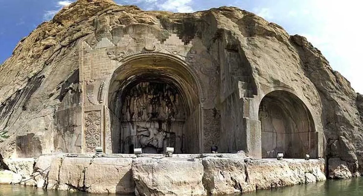 طاق بستان و چالش باران