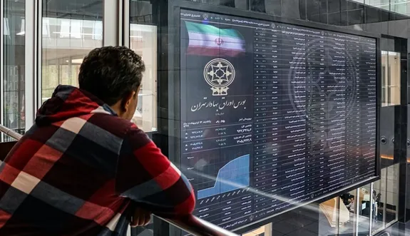 سهامداران بورس بخوانند!