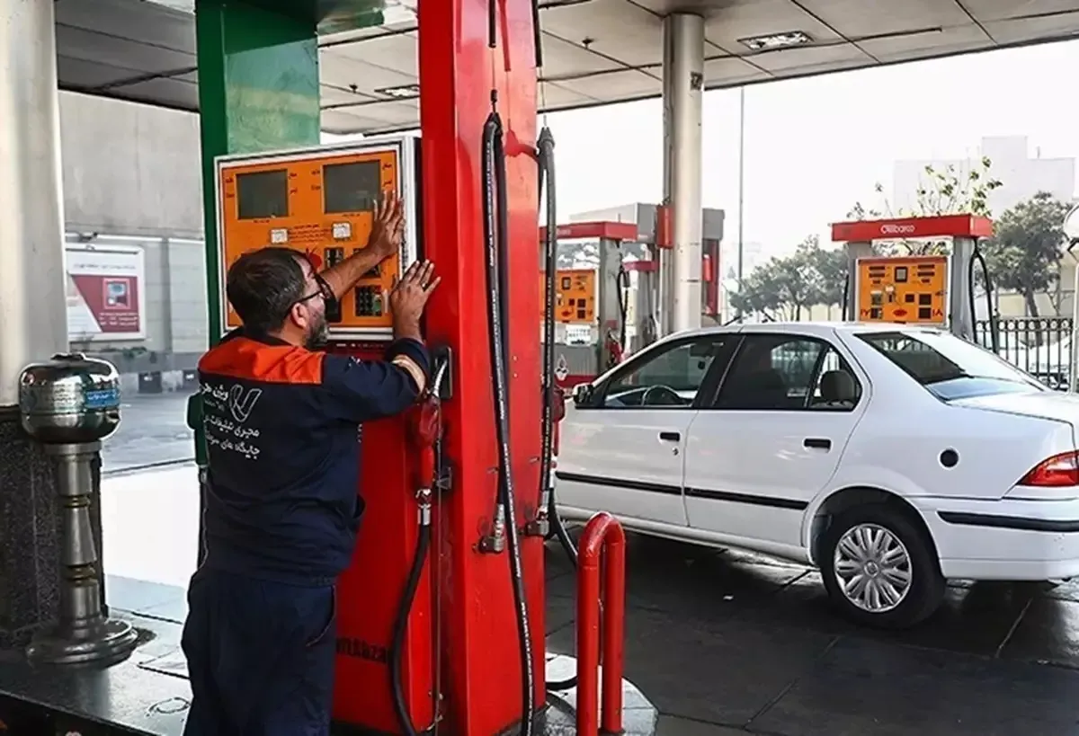 اصلاح قیمت بنزین در دستور کار دولت