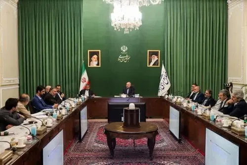 ببینید | قالیباف: در لایحه حجاب هیچ دختر زیر ۱۸ سالی به کلانتری برده نمی‌شود