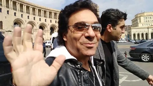 بیژن مرتضوی: سالی بیش از هزار پیشنهاد ازدواج دارم!
