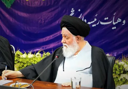 علم الهدی به نخبگان: مهاجرت می&zwnj;کنید، چون دنبال خودرو&zwnj;های لوکسید!