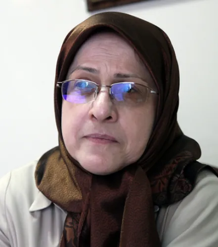 الهه کولایی: به دلیل ساختار&zwnj;های سیاسی-اجتماعی در کشور ما، زنان محرومیت&zwnj;های زیرساختی را تجربه می&zwnj;کنند