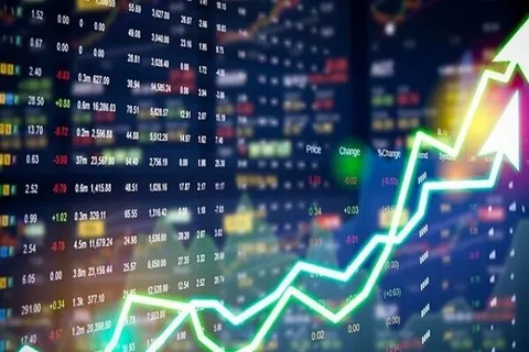 بازگشت بورس از لبه سقوط؛ خریداران افت ۴۰هزار واحدی را جبران کردند