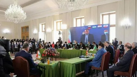 اهمیت نشست وزرای خارجه همسایگان افغانستان+روسیه در تهران