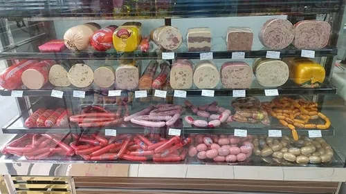سوسیس و کالباس گران تر از گوشت قرمز!