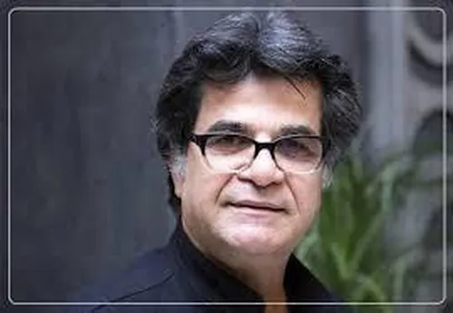نجات زرافه از چنگال شیر