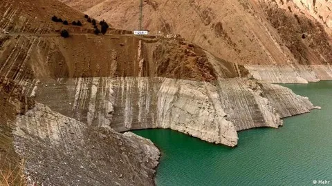 آمار افت وحشتناک بارندگی امسال در ایران؛ آب جیره بندی می‌شود؟