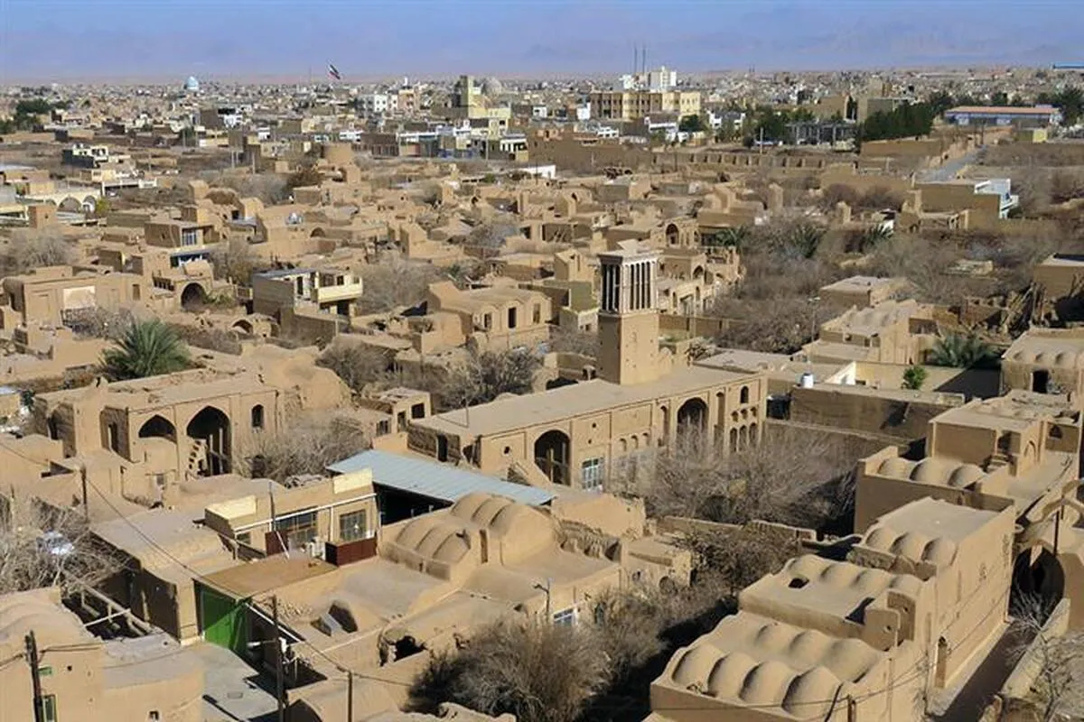 بازدید میرهاشم موسوی از مراکز بیمه‌ای و درمانی تأمین‌اجتماعی شهرستان میبد