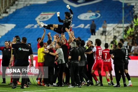 سوپرجام چه زمانی به پرسپولیس اهدا می‌شود؟