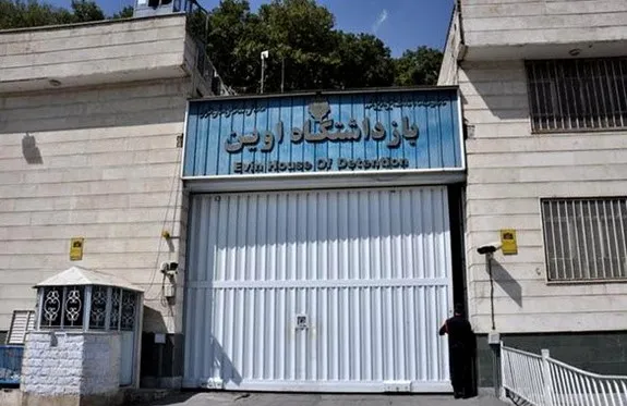 فوت ۴ زندانی در آتش‌سوزی دیشب اوین/ نجات ۷۰ زندانی، مجروحیت ۶۱ نفر و وخامت حال ۴ فرد دیگر