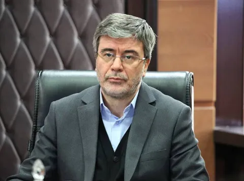 مشتری‌مداری به معنای واقعی باید در بیمه ایران جاری شود