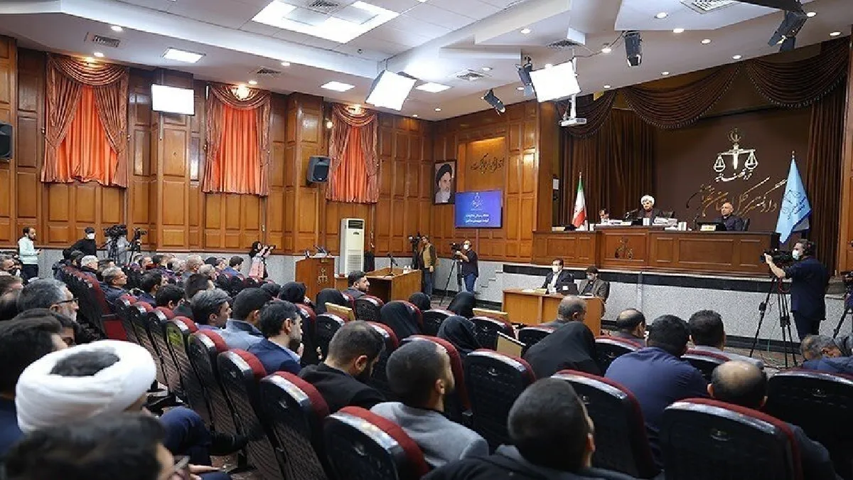 نفوذی منافقین در کمیته انقلاب را بشناسید