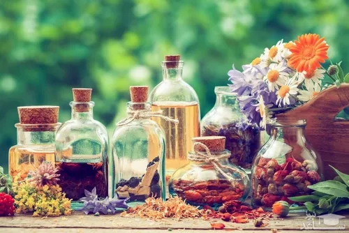 مصرف کدام عرقیات گیاهی مسموم می&zwnj;کند؟