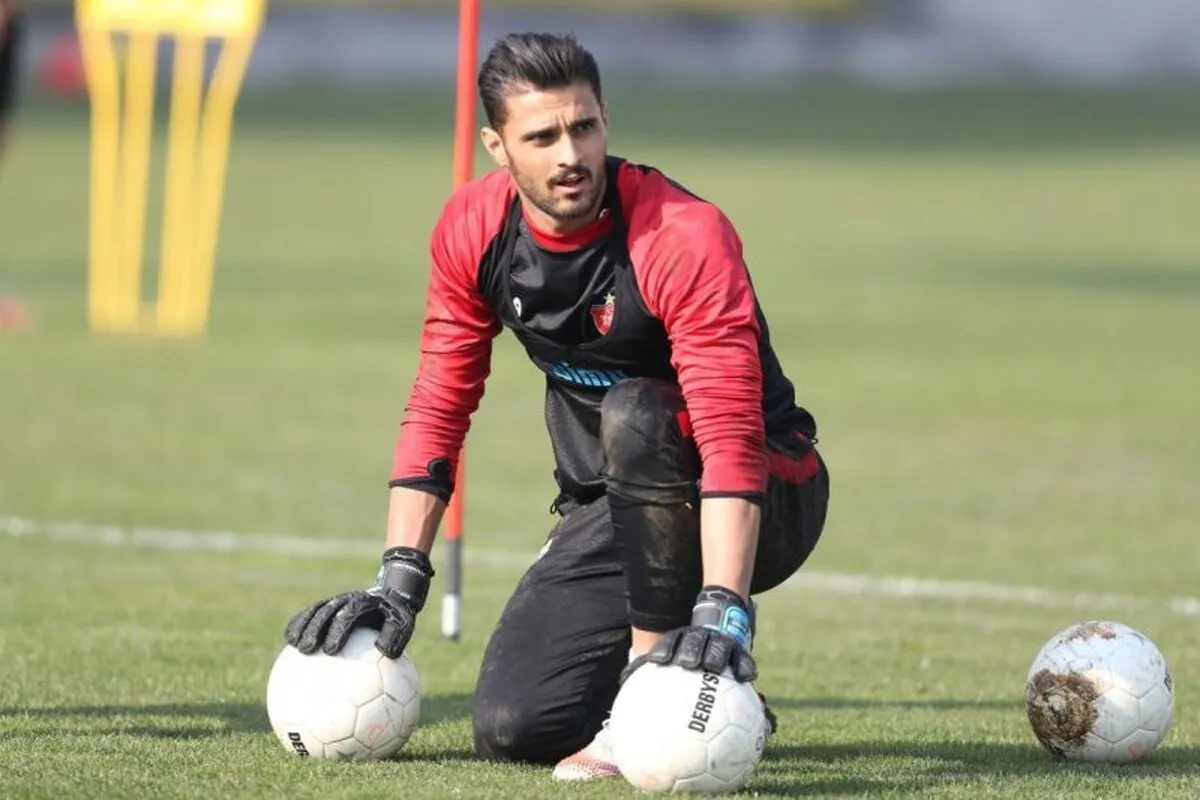 پاریس دلیل حضور گوهری در باشگاه پرسپولیس