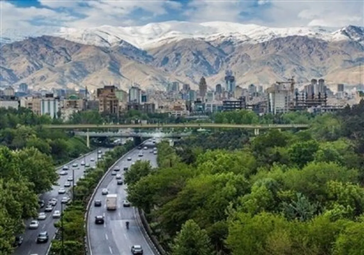هوای تهران در وضعیت قابل قبول قرار دارد