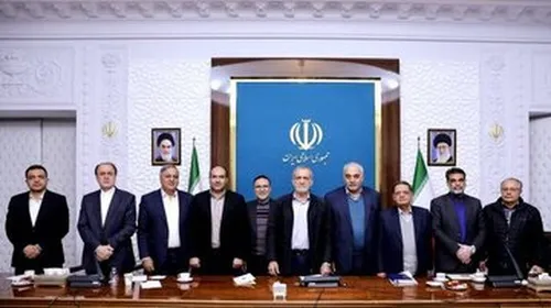 پزشکیان: با تغییر همتی اقتصاد درست نمی&zwnj;شود!