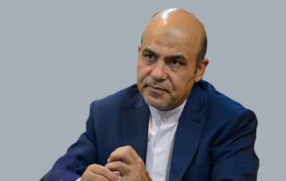 علیرضا اکبری به اتهام جاسوسی برای انگلیس به اعدام محکوم شد