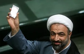 خدایی یکی رسایی رو از پریز بکشه!