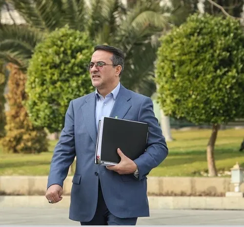 وزارت آموزش&zwnj;وپرورش و وزارت بهداشت در آزمون استخدامی خرداد ماه جذب نیرو دارند