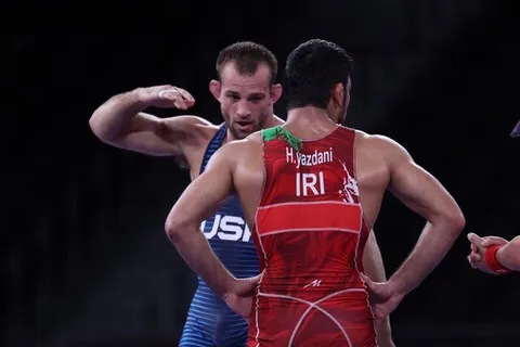 حسن یزدانی ضربه فنی شد