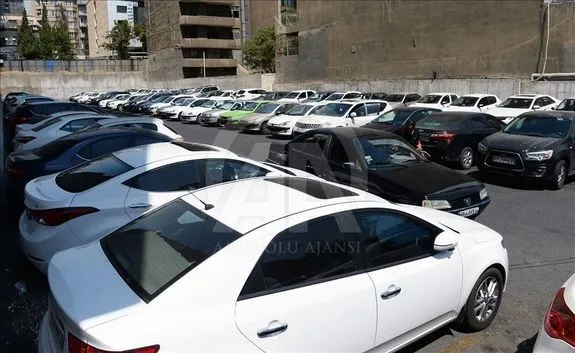 منتظر قیمت‌های جدید خودرو باشید!
