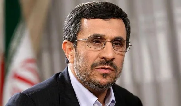 انتقاد تند احمدی نژاد از قراردادهای ایران با روسیه و چین