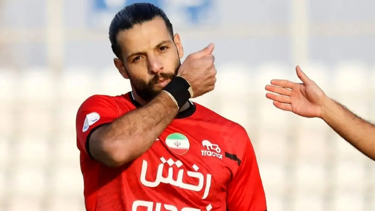 (عکس) کنایه آتشین محمد عباس‌زاده به پیرمرد جنجالی اصفهانی