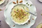 طرز تهیه فرنی اصفهانی ویژه افطاری