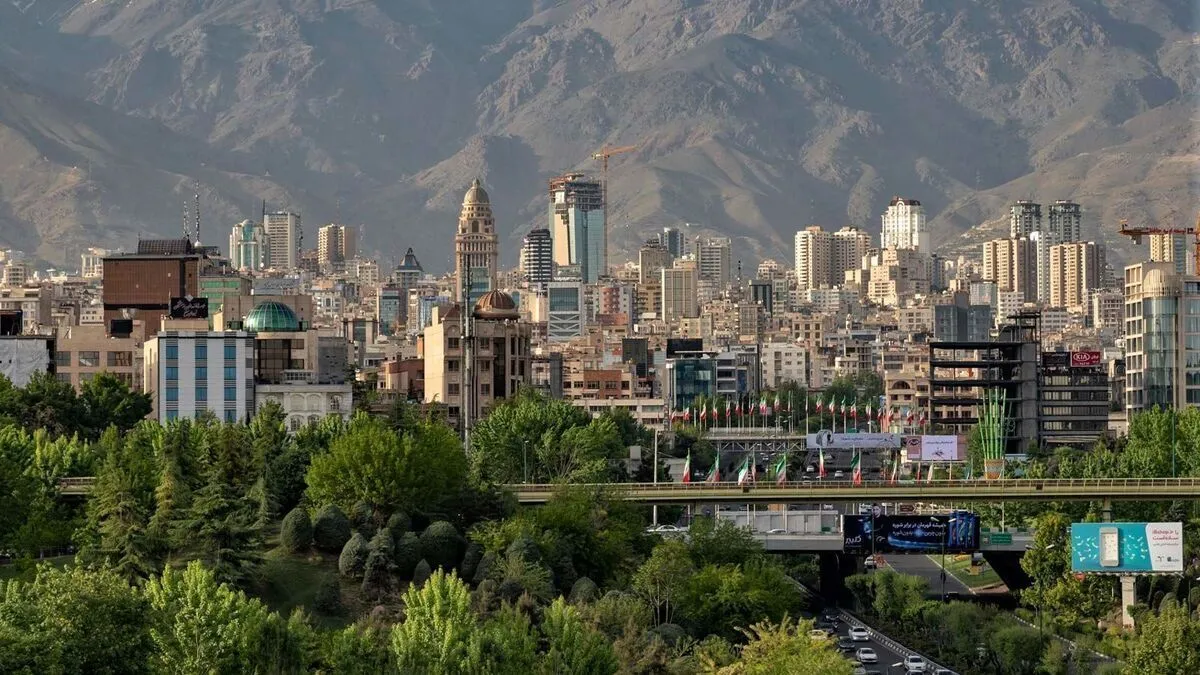 ساخت هتل ۲۵ طبقه شیان در بوستان جنگلی لویزان