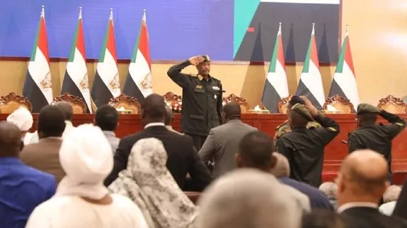 تسهیل تخلیه دیپلمات‌ها در سودان