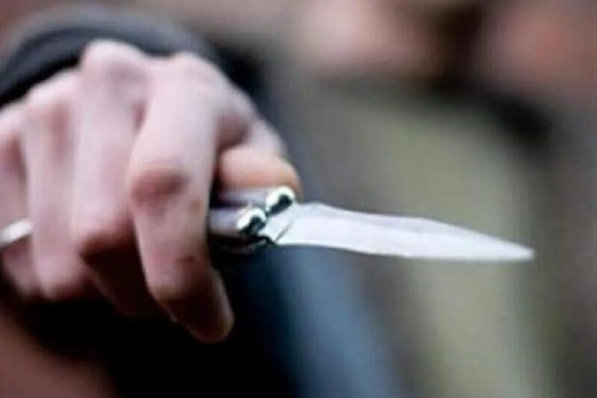 زورگیری از بانوان با سلاح سرد
