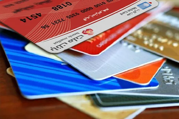 شمار کارت‌های الکترونیک بانک ملت از ۵۲ میلیون گذشت