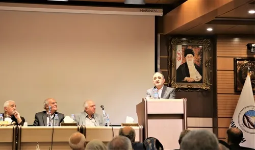 گزارش تصویری از نخستین روز چهاردهمین نمایشگاه بین المللی صنعت مالی کشور (بورس، بانک و بیمه) فاینکس ۲۰۲۲