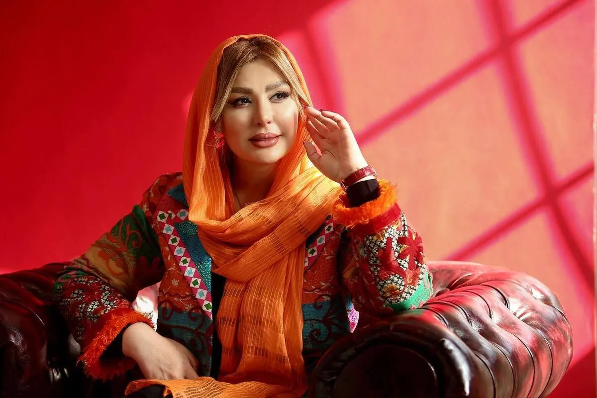 عکس جدید نیوشا ضیغمی با مدل موی چتری