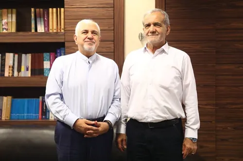 ظریف: آقایان با چه رویی در برابر این مردم می‌ایستند و دروغ می‌گویند؟